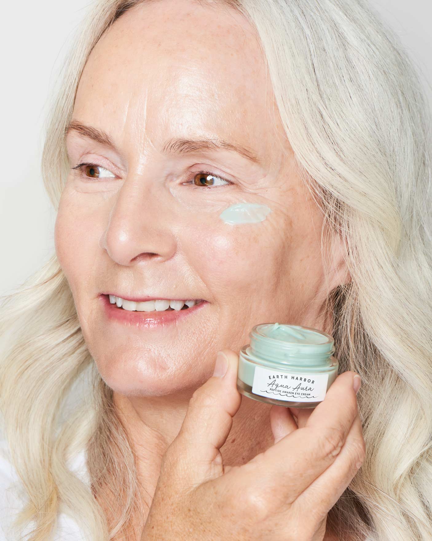 AQUA AURA Peptide Awaken Eye Cream